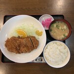 かつ栄 - ロースカツランチ　800円