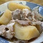 大勝 - 2025.01.20 (月)    肉じゃが　650円（税込）