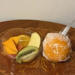 銀座千疋屋 - カットフルーツとオレンジゼリー