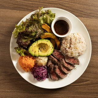 EAT Healthy Food Cafe_2