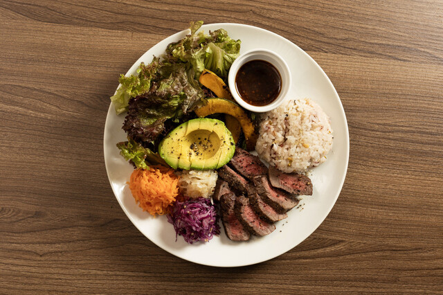 EAT Healthy Food Cafe