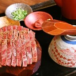 肉究亭 - メイン写真: