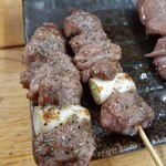 もつ焼でん - カシラ