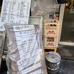 安兵衛 - お店の外に色々掲げてあります