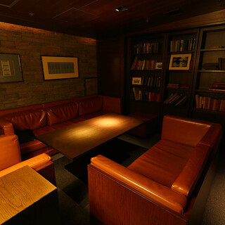 【ライブラリールーム】