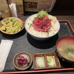 中落ち100円の居酒屋 まぐろんち - 