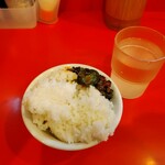 横浜家系ラーメン 裏大輝家 - 税込み１００円食べ放題ライス