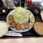 嬉嬉豚とんかつ 「君に、揚げる。」 - 