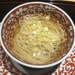 眞善美 - 海老ワンタンメン　黄ニラ　鳥スープ