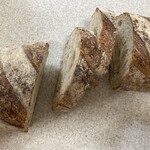 丘の上のパン屋 - 