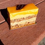 パティスリー イル・プルー・シュル・ラ・セーヌ - 