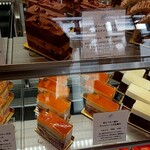 パティスリー イル・プルー・シュル・ラ・セーヌ - 