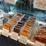 パティスリー イル・プルー・シュル・ラ・セーヌ - 