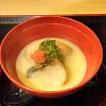 佳久 - 白味噌のお碗　京都はやっぱり白味噌ですね