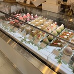 カズノリ イケダ アンディヴィデュエル 南町通店 - 