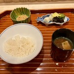 日本料理 かしづき - 土鍋大根ご飯　赤出汁　お漬物　天然鰤そぼろ