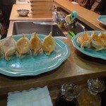 手作り餃子の店 吉春 - 