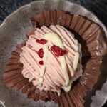 海鮮問屋 ふじ丸 - イチゴのモンブラン