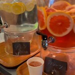 玉ねぎ倉庫跡地 志知カフェ - 