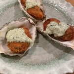 オイスターバー 海と月 - 