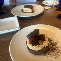 MAIN DINING sereno(THE MARK GRAND HOTEL) - 
