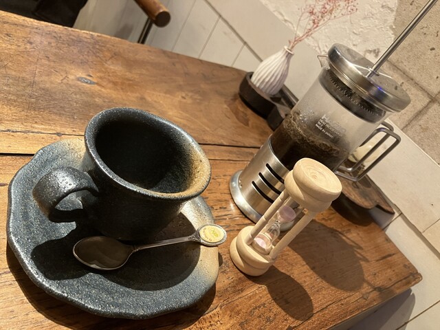 ポムダムールトーキョー - 新宿三丁目/カフェ | 食べログ