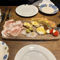 オステリア ラストリカート - 前菜5種盛り合わせ