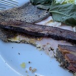 Mon Ami Gabi - 「ハム＆チーズ 蕎麦粉のクレープ (Ham & Cheese Buckwheat Crepe)」の断面
            2025年1月21日