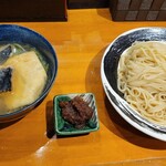 ラーメン 坊也哲 - 鰆