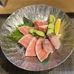 創作和食 いし田 - 長崎産　本マグロ　大トロ2400円
