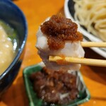 ラーメン 坊也哲 - チリ酢に鰆