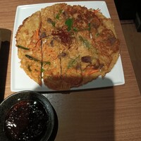 焼肉 にくなべ屋 神戸びいどろ 北野坂店 - 
