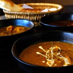 食堂インド - カリー３種とナン