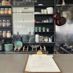 スパイスカレー モクロミ - 店内素敵