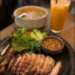 AKKA Thai cafe & eatery - 