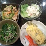 セルフィッシュ - 選べる4つの小鉢