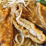 中華食堂 コウチン - パイコー麺¥930内　麺ツルっつる。パイコーは八角？などスパイスが効いている。