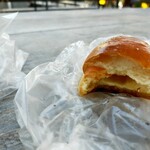 1954 Fukuoka - 塩パン中身