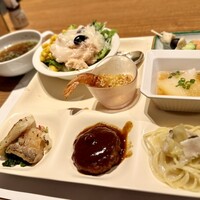 グランカフェ - 斜めから？