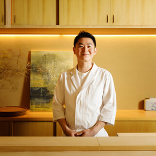 酒井研野氏（サカイケンヤ）――日本料理界を牽引する若きホープ