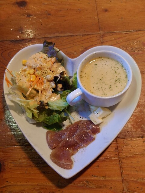 TOM BOY cafe Jujohonten photo 2