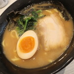 はま寿司 - 横浜家系ラーメン