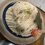 スパイスラーメン 点と線. - 白　肉野菜つけ蕎麦
1000円