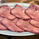 炭火焼肉ホルモンさわいし - 