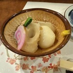 肴鶏魚 Miiima - お通しのおでん