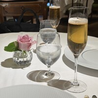 シェ・イノ - 