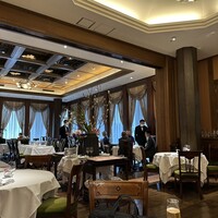 シェ・イノ - 