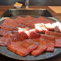 焼肉うしごろ 新宿三丁目店 - 