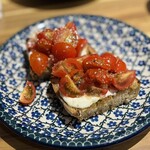 GRAPEREPUBLICINC. VINERIA SALONE - 