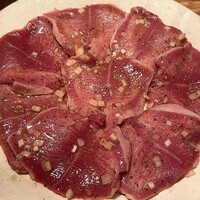炭火焼肉ホルモン うしごろ 中目黒店 -  炭火焼肉ホルモン うしごろ 中目黒店 -